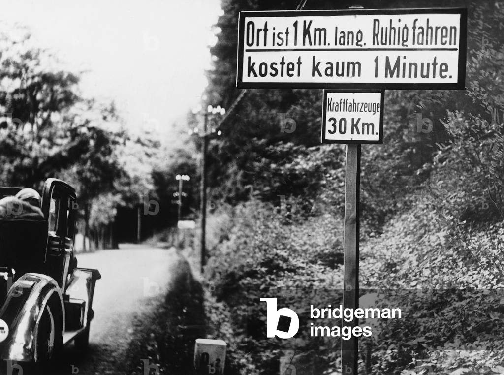 Speed limit, 1931 (b/w photo)