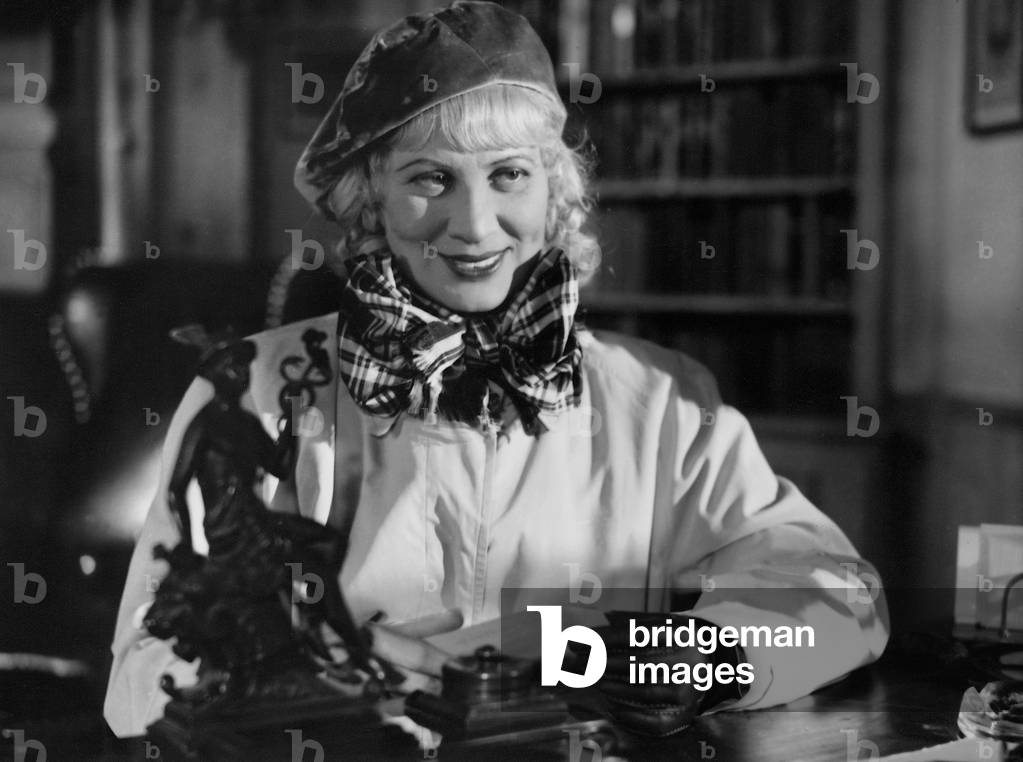 Agnes Straub in 'Why, you do not know Korff yet?', 1938 (b/w photo)