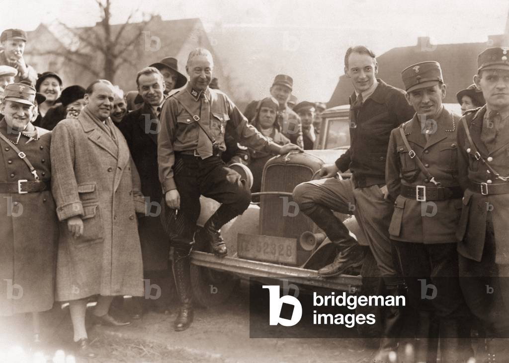 Crown Prince Wilhelm with his son Prince Louis Ferdinand in Buch-Schoenerlinde, 1934