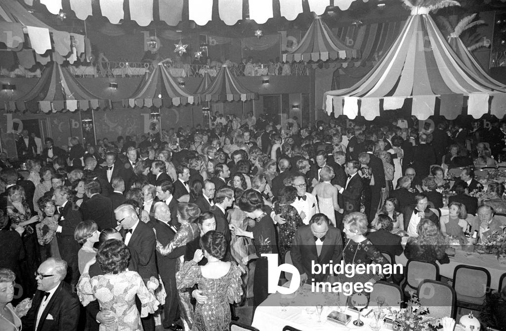 The German Film Ball in Munich, 1974 (b/w photo)