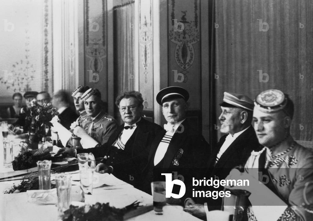 Celebration of Max Burkhardt's 60th birthday, 1931 (b/w photo)