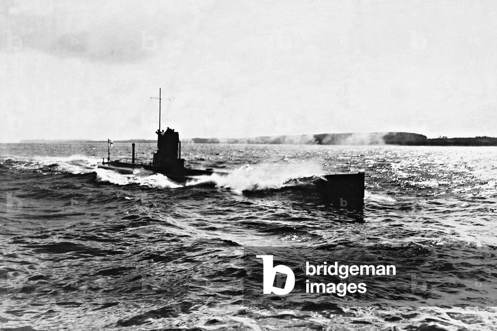 German U8 submarine, 1912 (b/w photo)