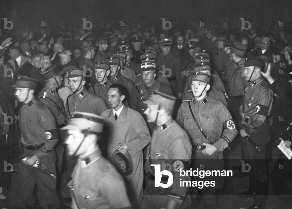 Joseph Goebbels in the Sportpalast in Berlin, 1934