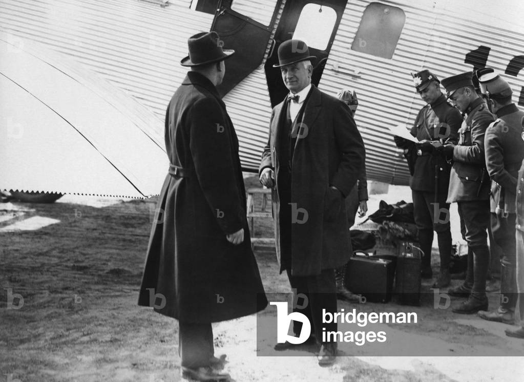 Hugo Count of Lerchenberg in Munich-Oberwiesenfeld, 1925