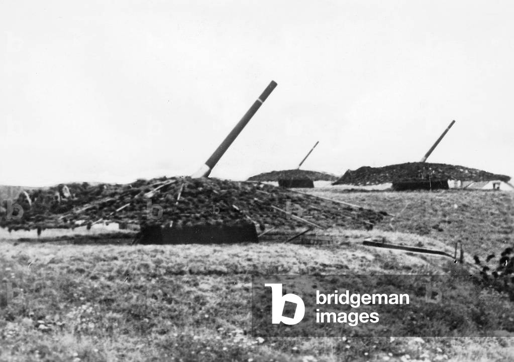 German battery at the Atlantic Wall, 1942 (b/w photo)