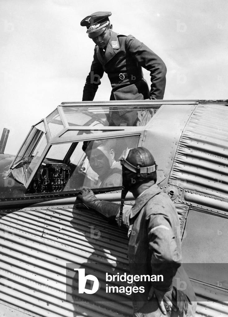 Student pilots of the Luftwaffe in the cockpit, 1935