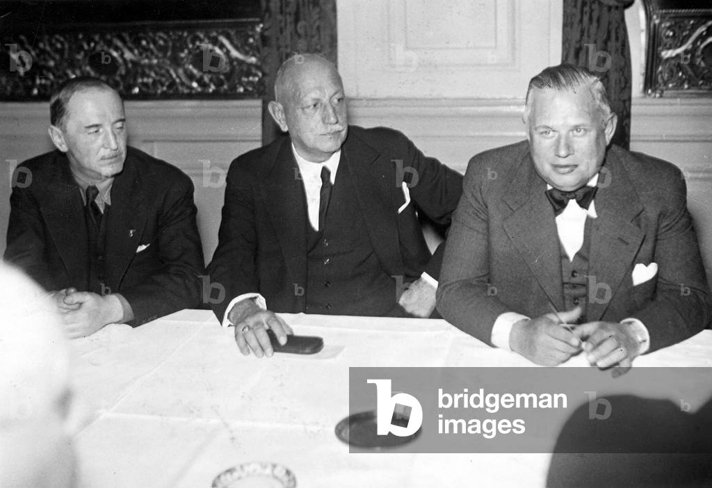 Engl, Oskar Messter and Ernst Hugo Correll 1933 (b/w photo)