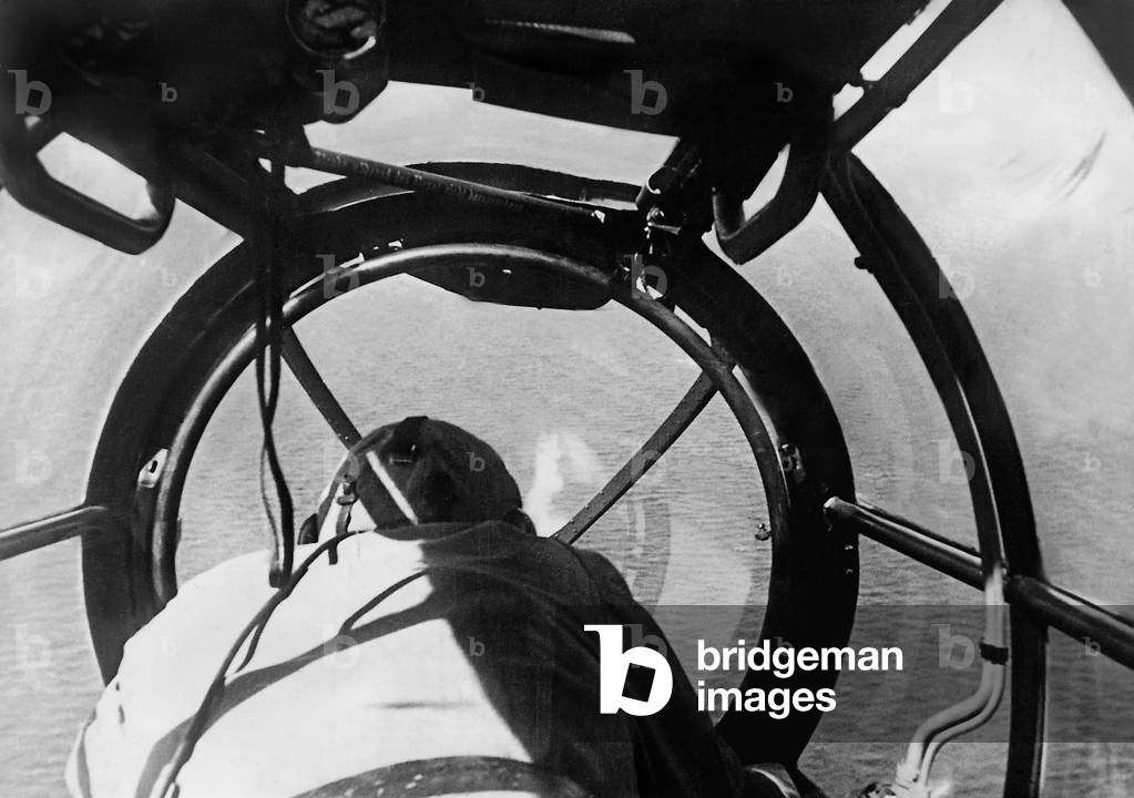 German Heinkel He 111 attacks a ship, 1940 (b/w photo)