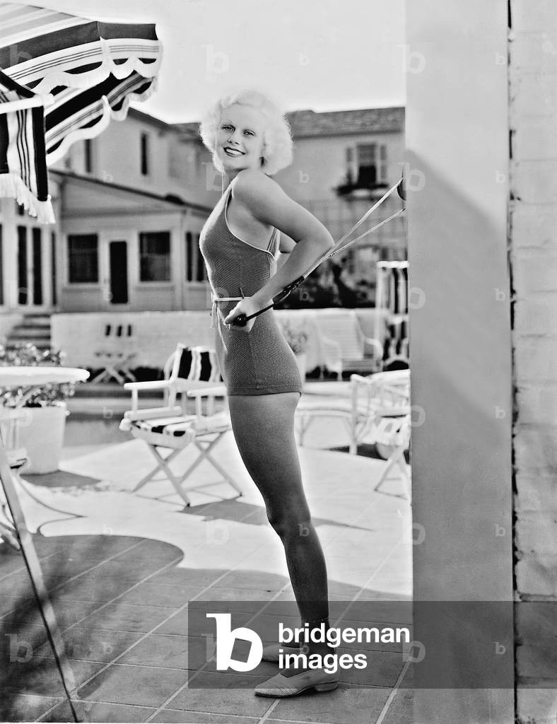 Jean Harlow, 1933 (b/w photo)