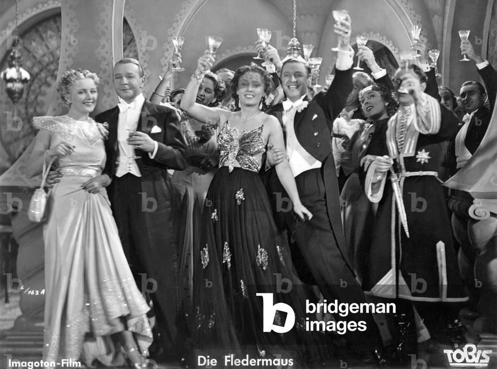 Lida Baarova, Friedl Czepa, Georg Alexander, Hans Soehnker and Karel Stepanek in Die Fledermaus, 1937