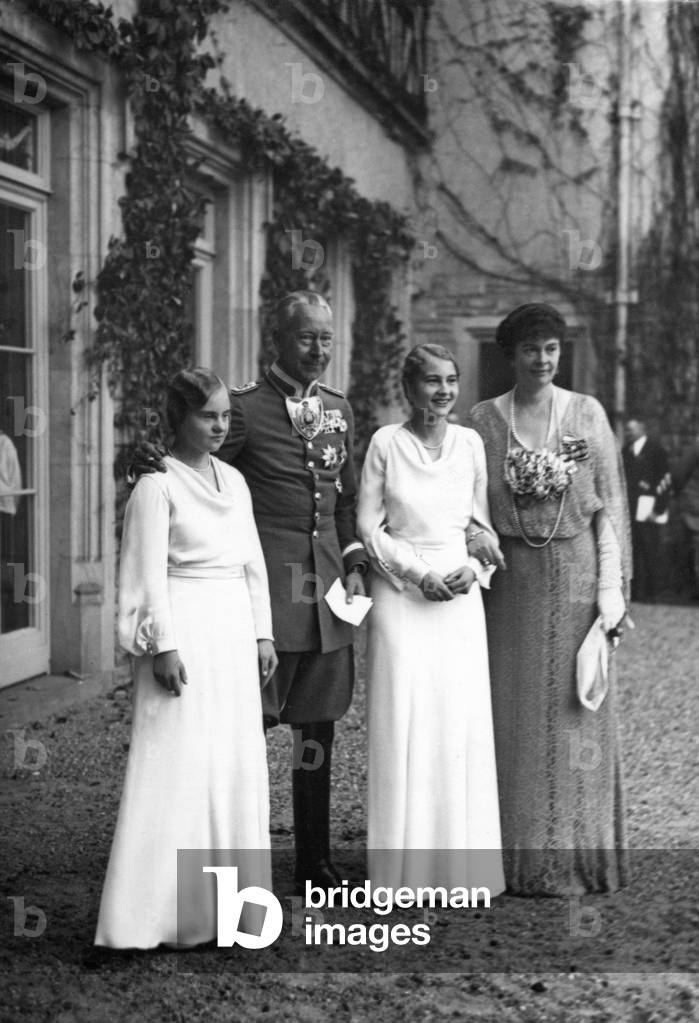 Wilhelm of Prussia and Cecilie of Mecklenburg with their two daughters, 1934 (b/w photo)