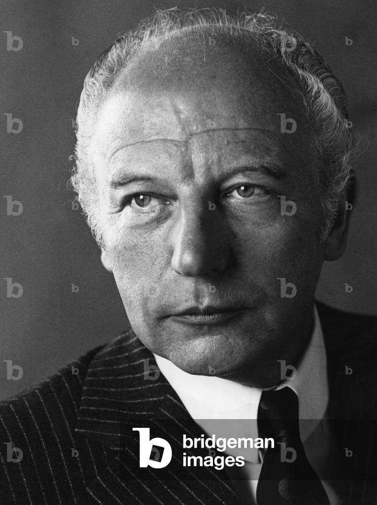 Walter Scheel (b/w photo)