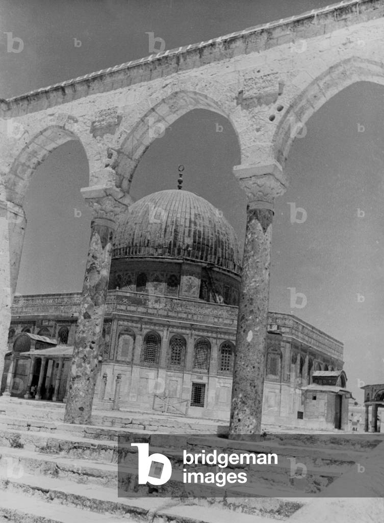 Dome on the Rock in Jerusalem, 1938 (b/w photo)
