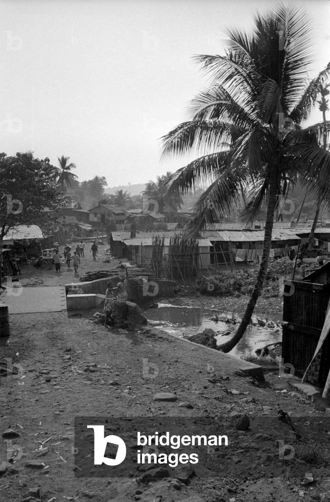 Street scene in Freetown, 1965 (b/w photo)