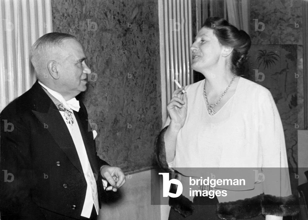 Ludwig Siebert and Winifred Wagner in Bayreuth (b/w photo)