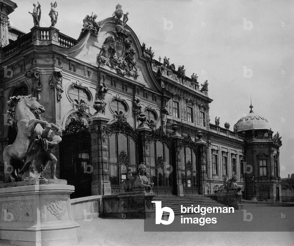 Belvedere Palace in Vienna, 1936 (b/w photo)