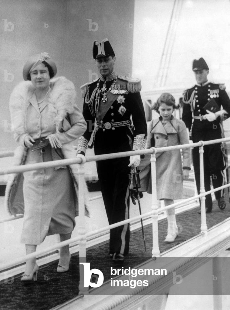 The royal family on board the royal yacht, 1937 (b/w photo)