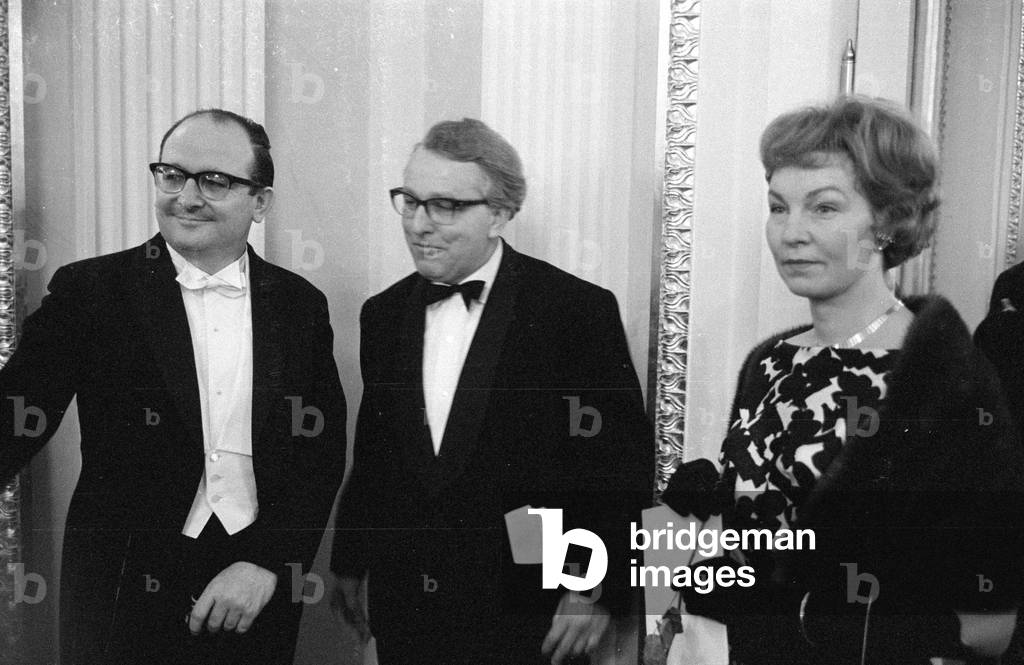 Reopening of the Munich National Theatre, 1963 (b/w photo)