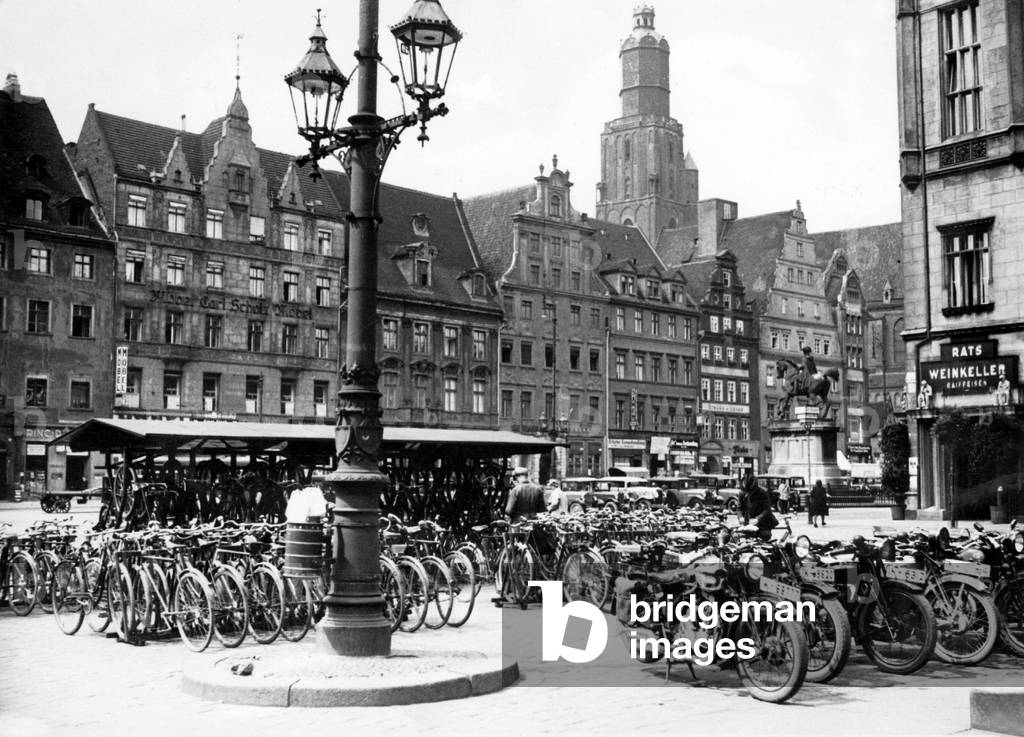 Wroclaw historic (b/w photo)