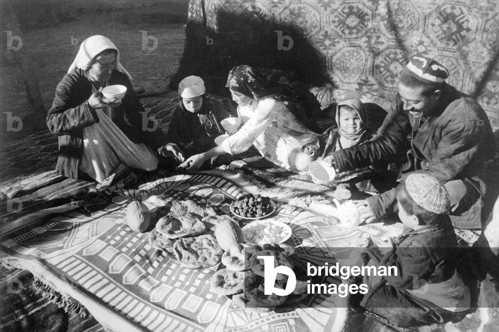 Tajik family, 1941 (b/w photo)