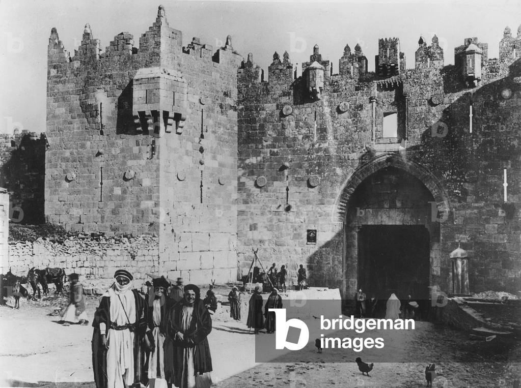 The Damascus gate in Jerusalem, 1928 (b/w photo)