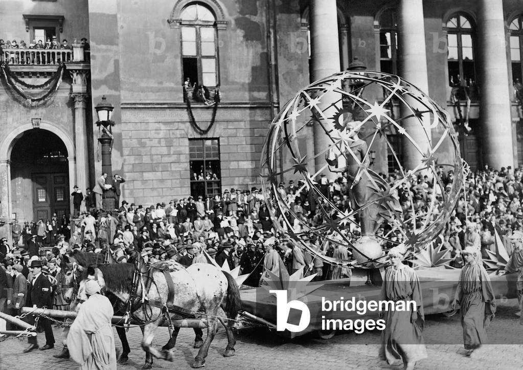 Opening of the Deutsches Museum, 1925 (b/w photo)