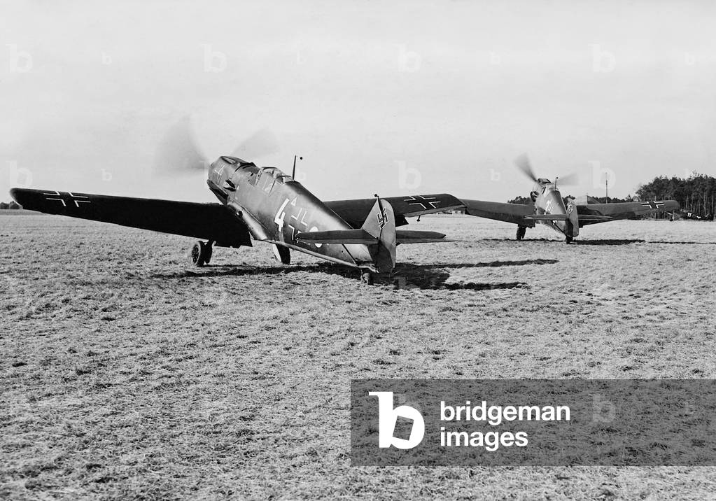 Messerschmitt Me 109 E , 1940 (b/w photo)