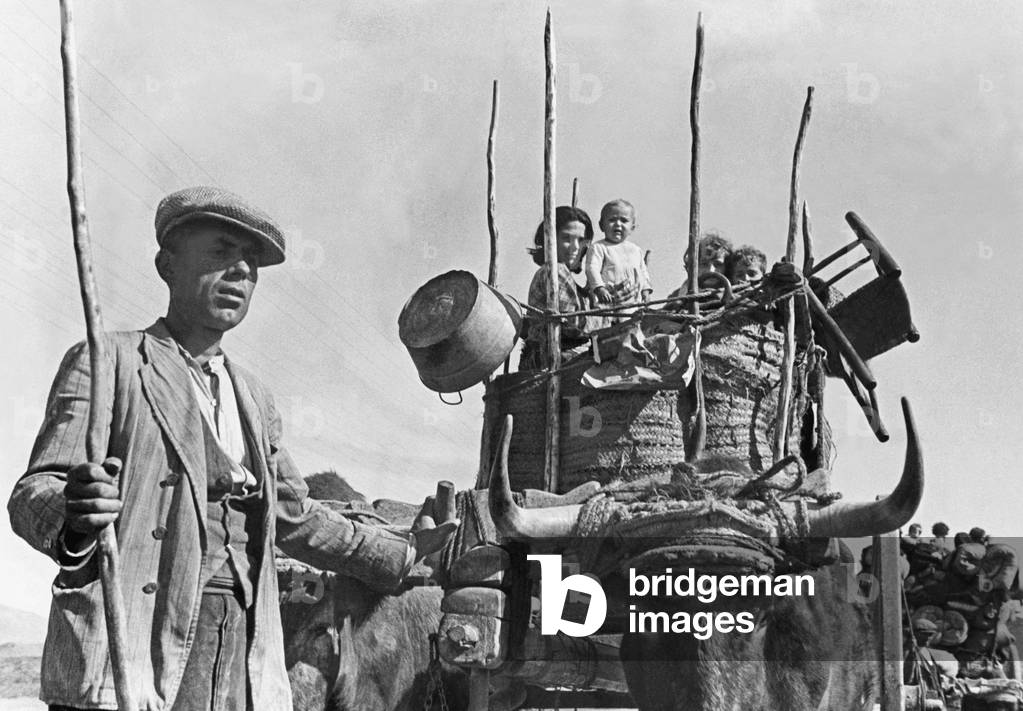 Civil war refugees, 1936