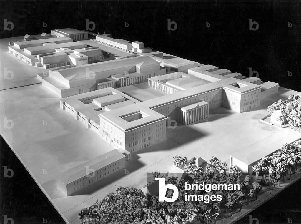 Model of the premises of the UFA at Babelsberg near Berlin, 1938 (b/w photo)