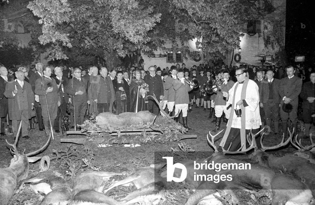 Hunting party at Fuschl Castle, 1971 (b/w photo)