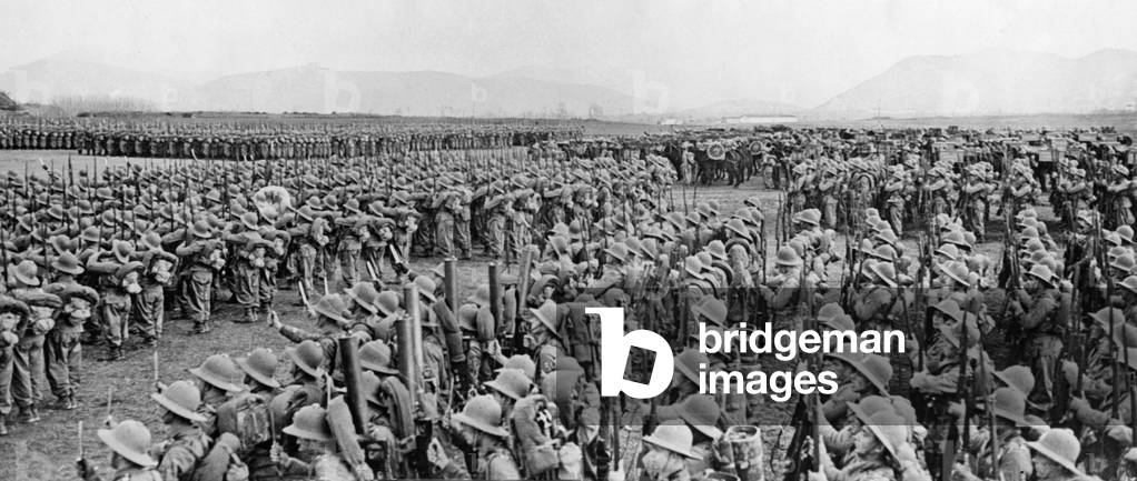 Italian troops in the war against Ethiopia, 1935/36 (b/w photo)