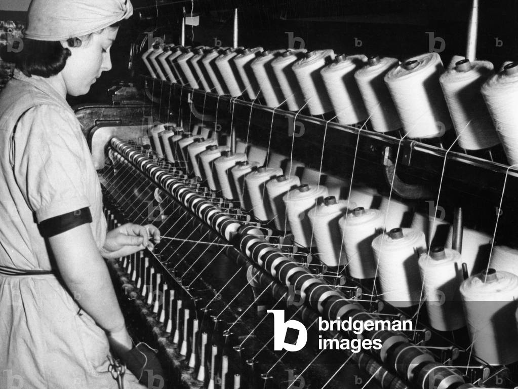 Spinning school in Alsace, 1930s (b/w photo)
