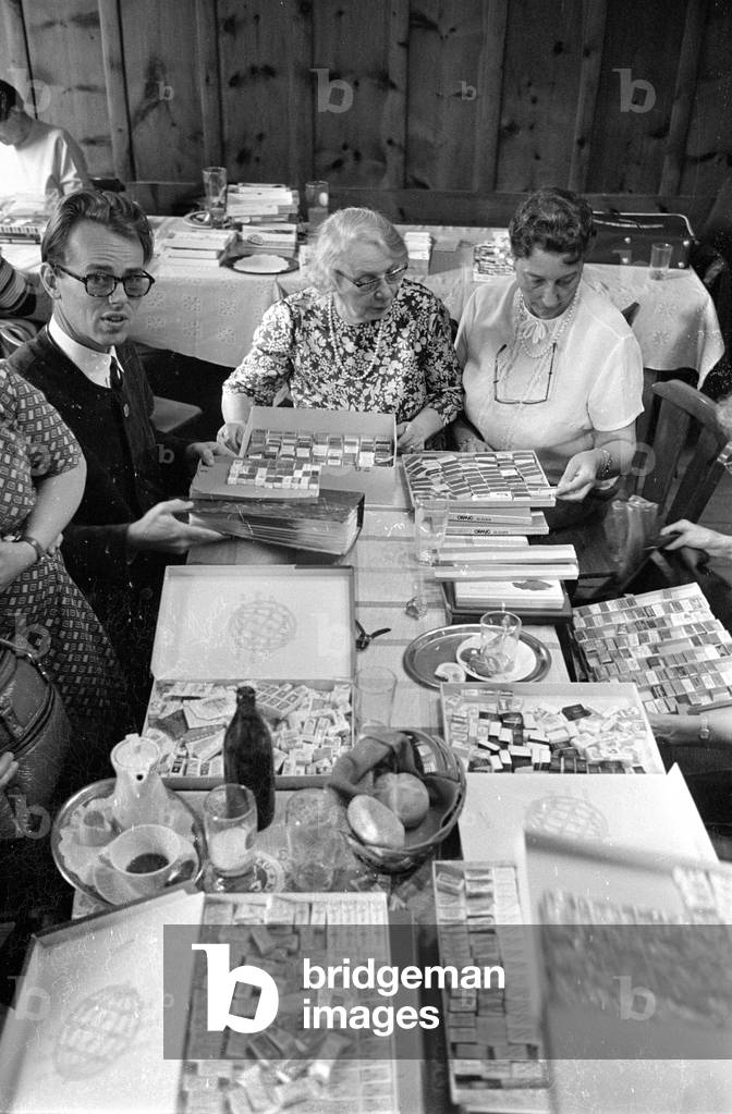 Collectors meet at their 