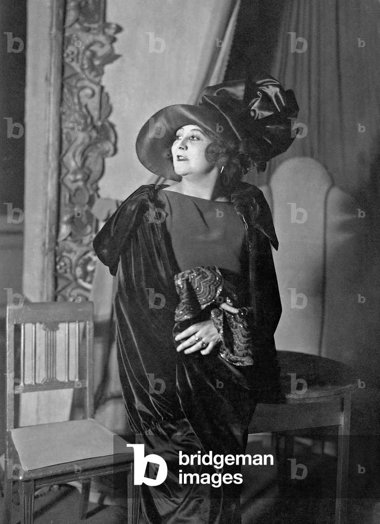Trude Hesterberg in 'The prince of Pappenheim', 1923 (b/w photo)
