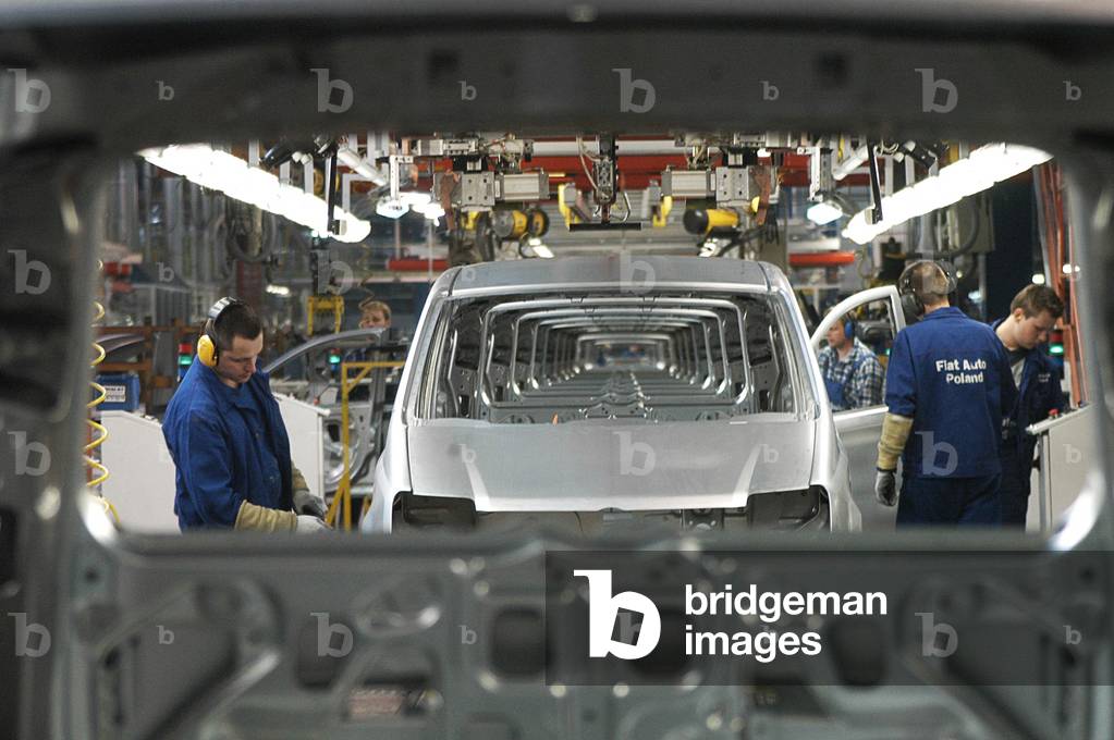 The manufacturing factory of Fiat cars in Poland in Tychy, in the province of Katowice, where are prodeotte cars sold worldwide, 204 (photo)