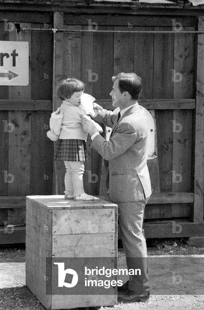 The Auer Dult in Munich, 1965 (b/w photo)