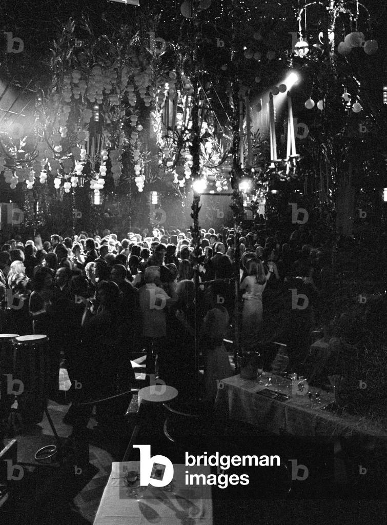 Soiree der Stars in Munich, 1974 (b/w photo)