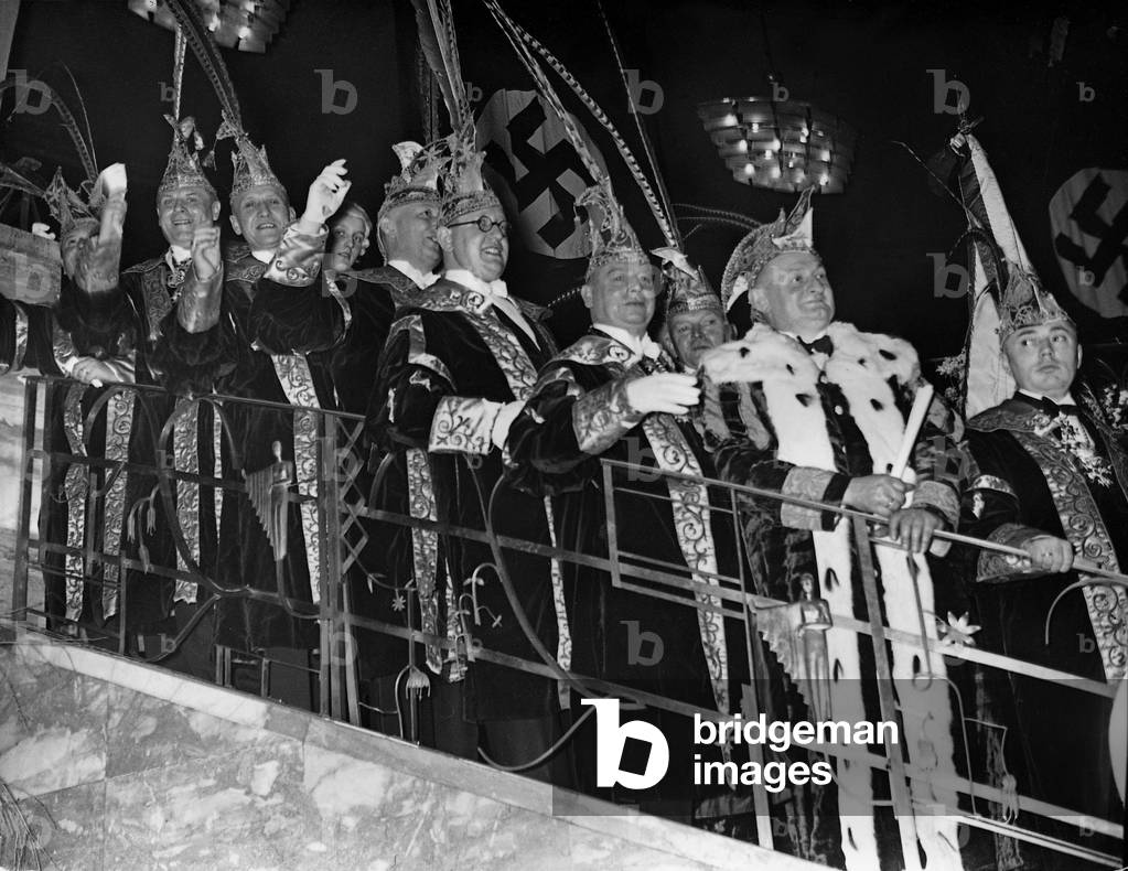 Gala dinner at the end of the First International Carnival Congress, 1937 (b/w photo)