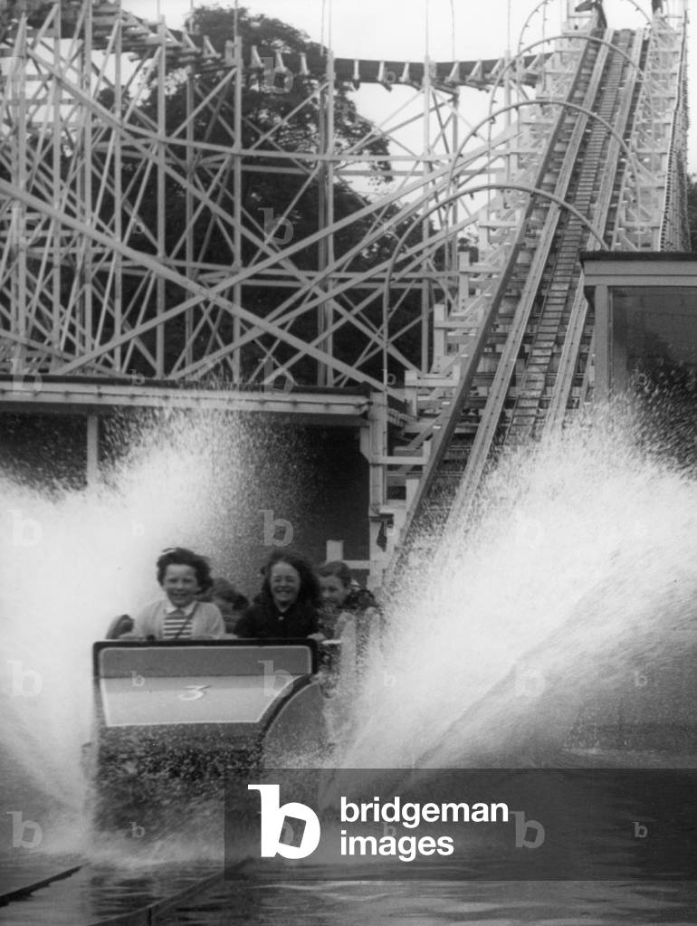 The Battersea Park in London, 1967 (b/w photo)