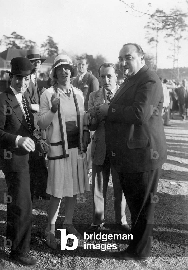 Kurt Gerron at the games of the tennis club Rot-Weiss Berlin (b/w photo)