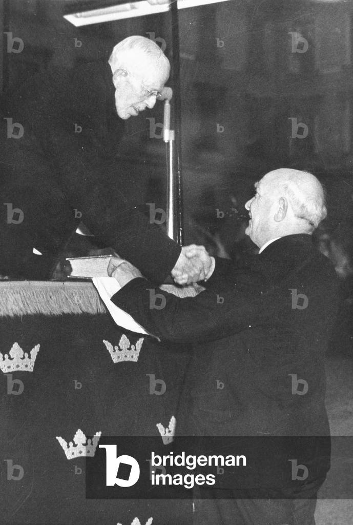 Per Albin Hansson and King Gustav V, 1943 (b/w photo)