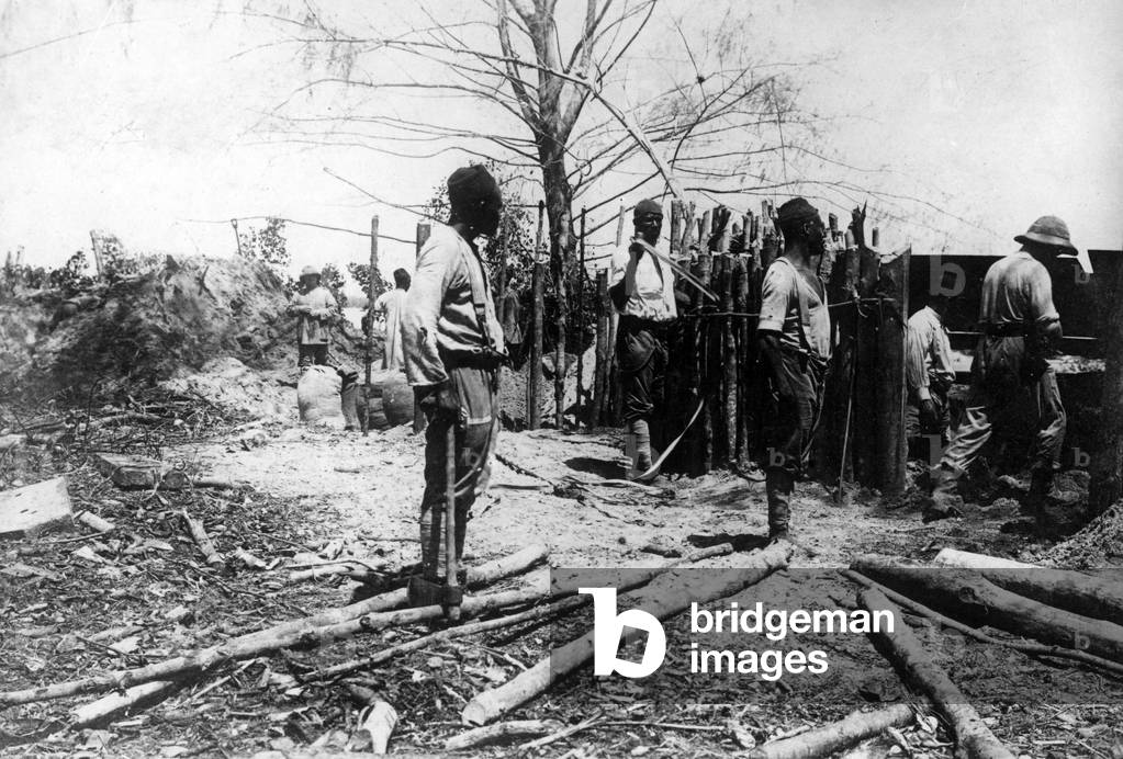 German protection force in German East Africa in World War I, 1916  (b/w photo)