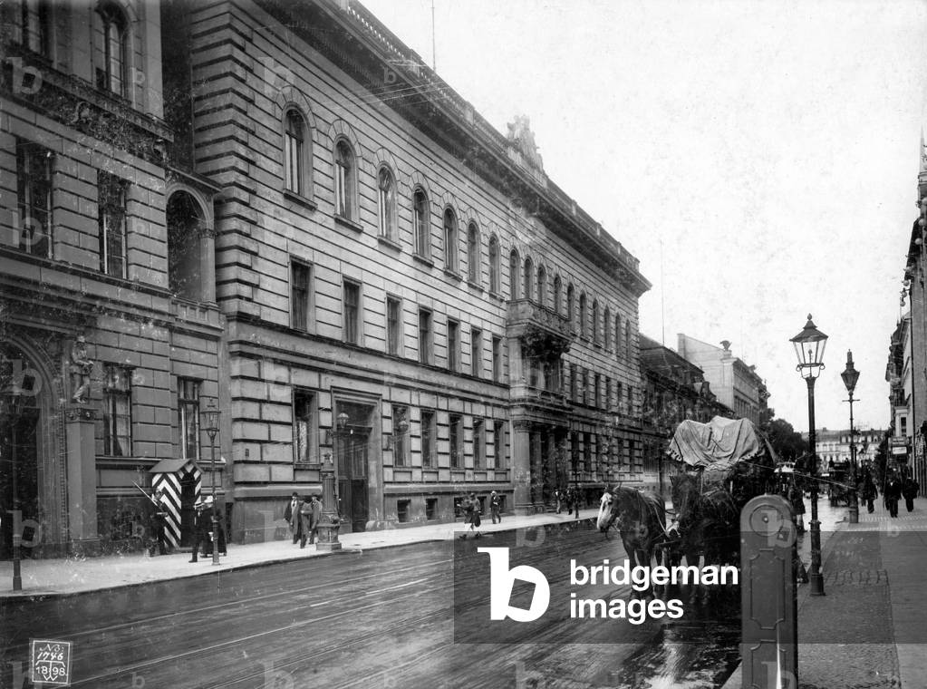 Historic Berlin (b/w photo)