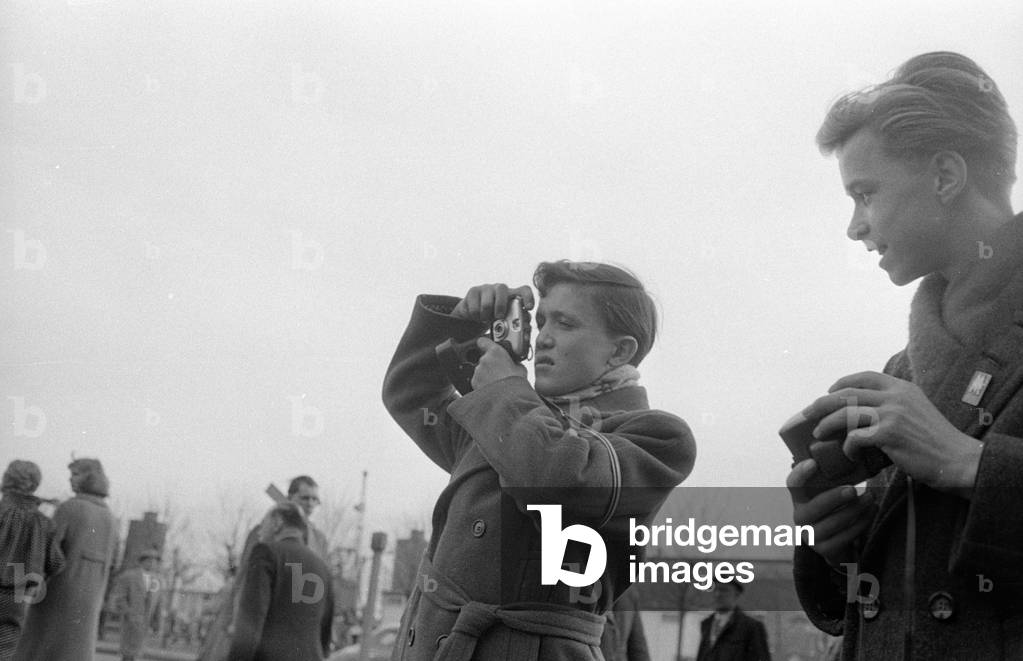 Leipzig at the time of the fair, 1960 (b/w photo)