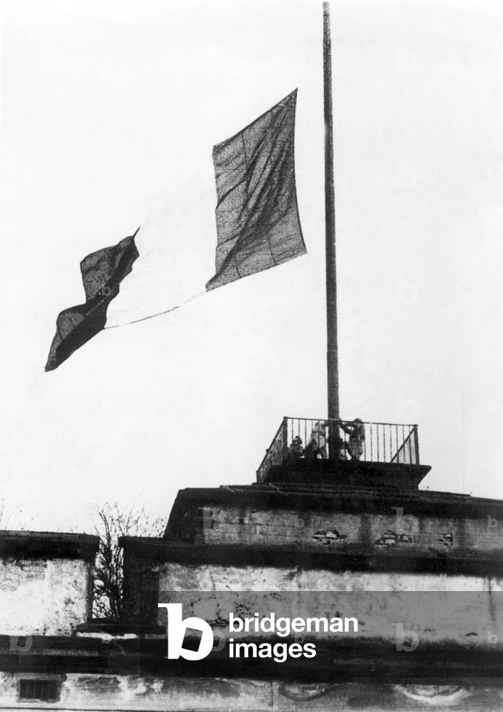 Lowering of the French flag at the Ehrenbreitstein Fortress near Koblenz, 1929