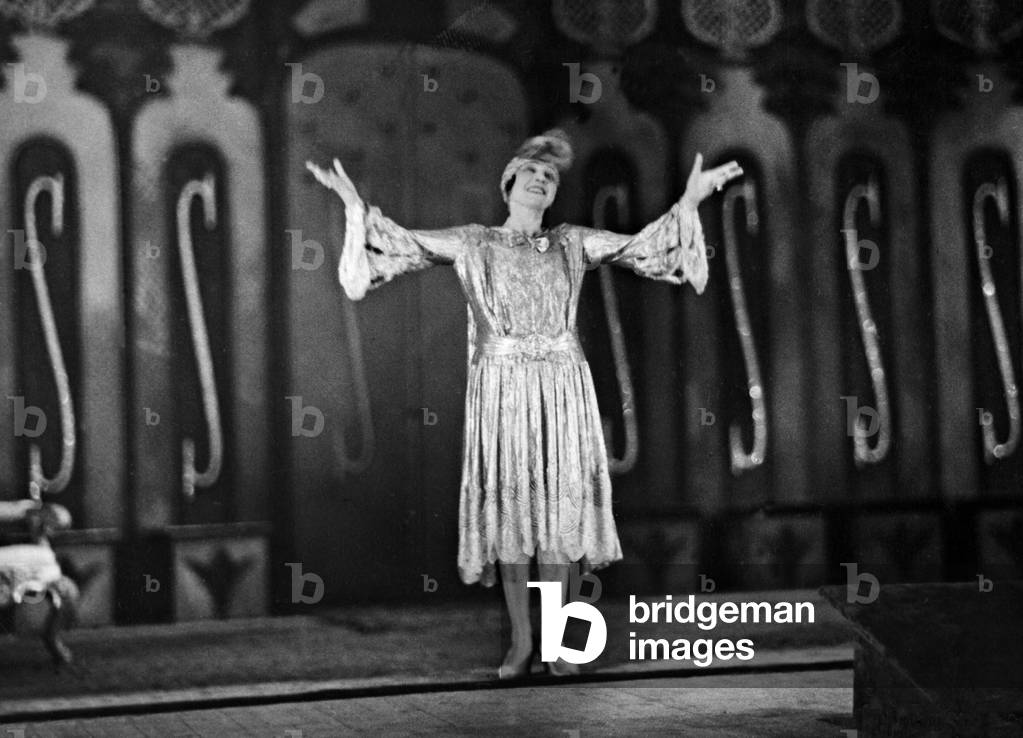 Fritzi Massary in 'A Woman of Format', 1927 (b/w photo)