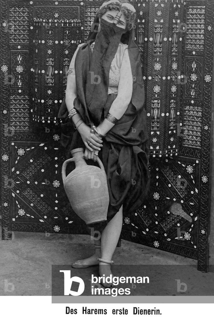 Harem servant, 1902