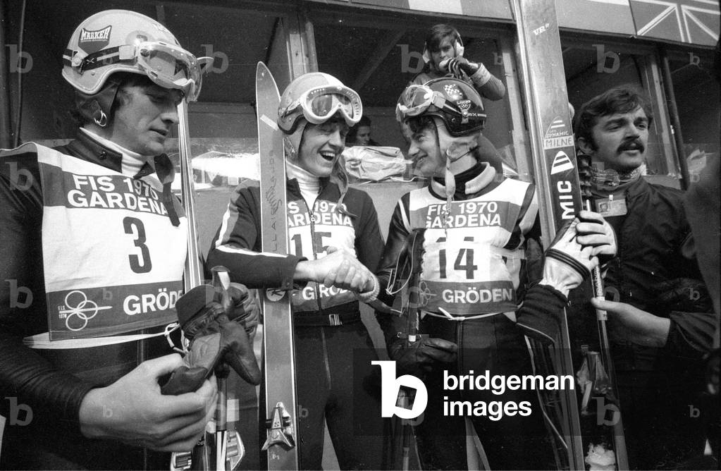 The winners of the downhill competition shortly before the award ceremony, 1970 (b/w photo)