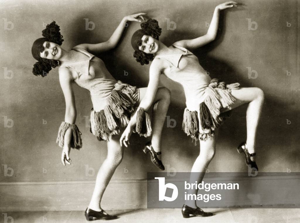 'Elca-Sisters' in Berlin, 1925 (b/w photo)