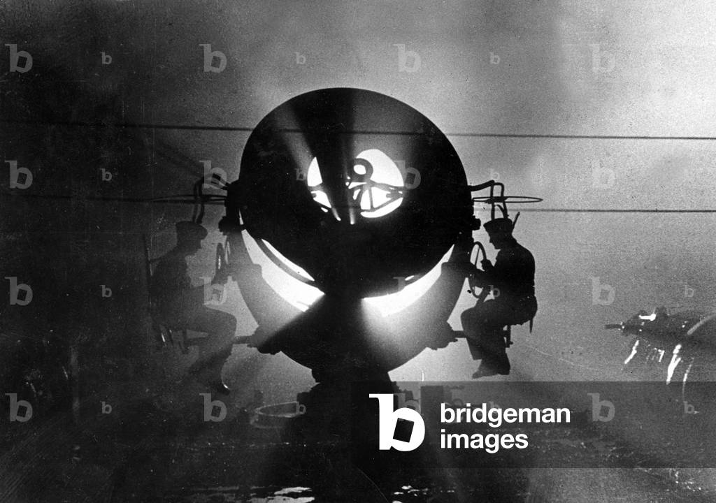 German Sound Detector, 1940 (b/w photo)